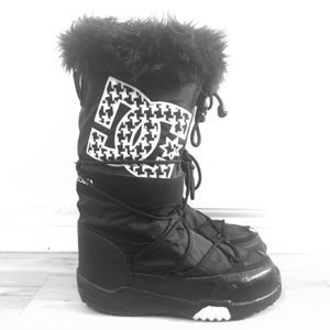 Women’s DC Winter Boots Size L